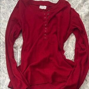 M Red Women’s Buttondown